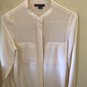 Vince 100% silk blouse Size - 2